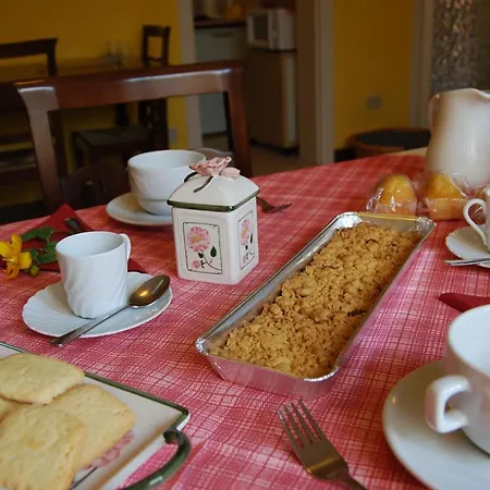Alojamento de Acomodação e Pequeno-almoço Ai Giardini Del Te